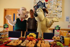 Wallace & Gromit's BIG Breakfast with Javine