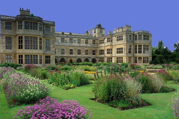 Win a Pair of Tickets to Audley End's 80's Night