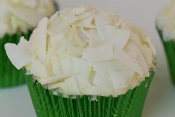 British Baker Launches National Cupcake Week 2012