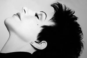 Liza Minnelli Headlines Hampton Court Palace Festival