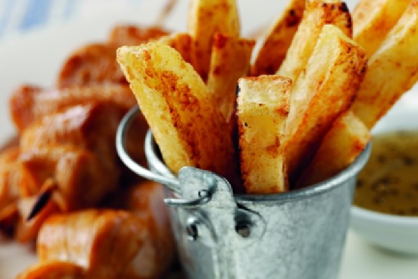 2012 Thick Chips, Chicken Skewers and a Black Pepper Dip 