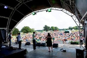 Win a Family Ticket to Folk By The Oak 2011