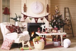 Christmas Preparations Get Underway at the Country Living Magazine Christmas Fair