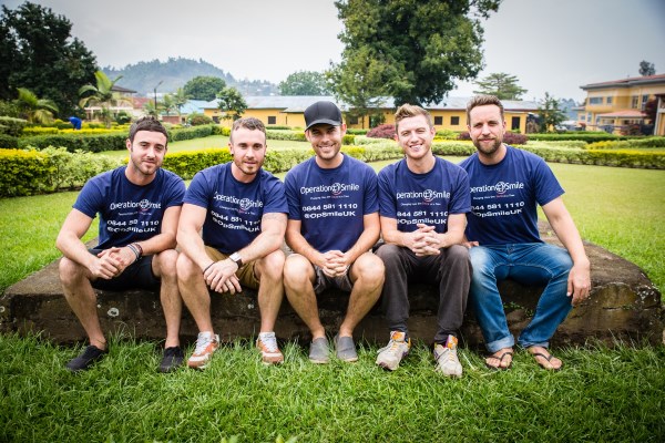 Share a Smile this Christmas with The Overtones and Operation Smile