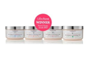 HOLISTIC ESSENTIALS Skin-Radiance Exfoliating Creams win Natural Beauty Award