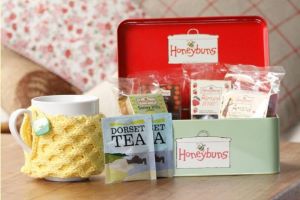 Win a Honeybuns Christmas Snuggle Pack