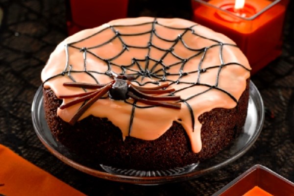 Halloween Black Widow Cake