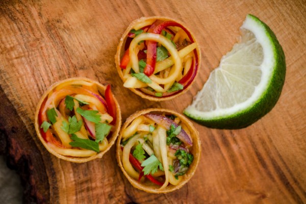 Spiralized Mango, Chilli and Lime Croustades