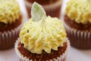 London Baker Crowned National Cupcake Champion 2012