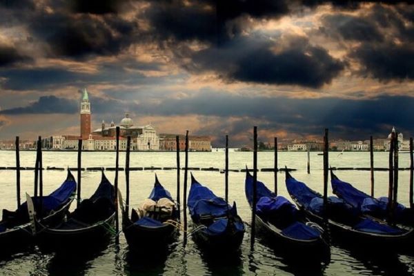 Master the Art to exploring ‘Hidden Venice’ with Andante Travels