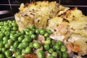 Potato-Topped Chicken Pie