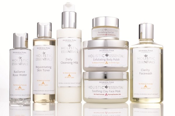 Win a £30 Holistic Essentials Voucher