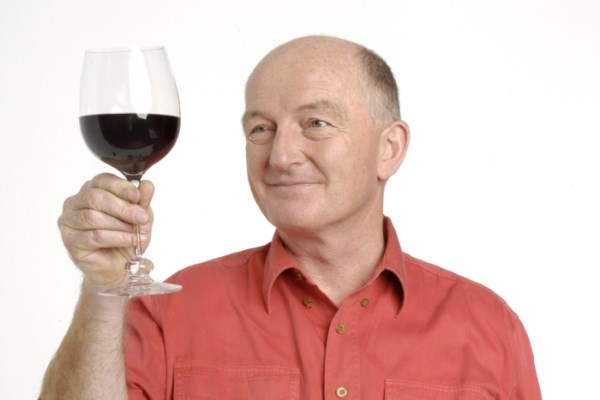 Taste The Wines of Europe with Oz Clarke